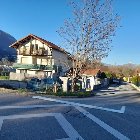 Lacs Et Montagnes Terrasse 2 / 8 Pers Claix  Exterior photo