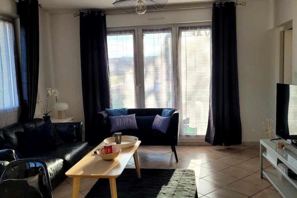 Apartment Lacs Et Montagnes Terrasse 2 / 8 Pers Claix (Isere)